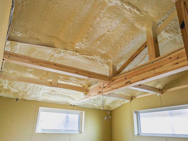 断熱性能を高める屋根リフォームについて解説